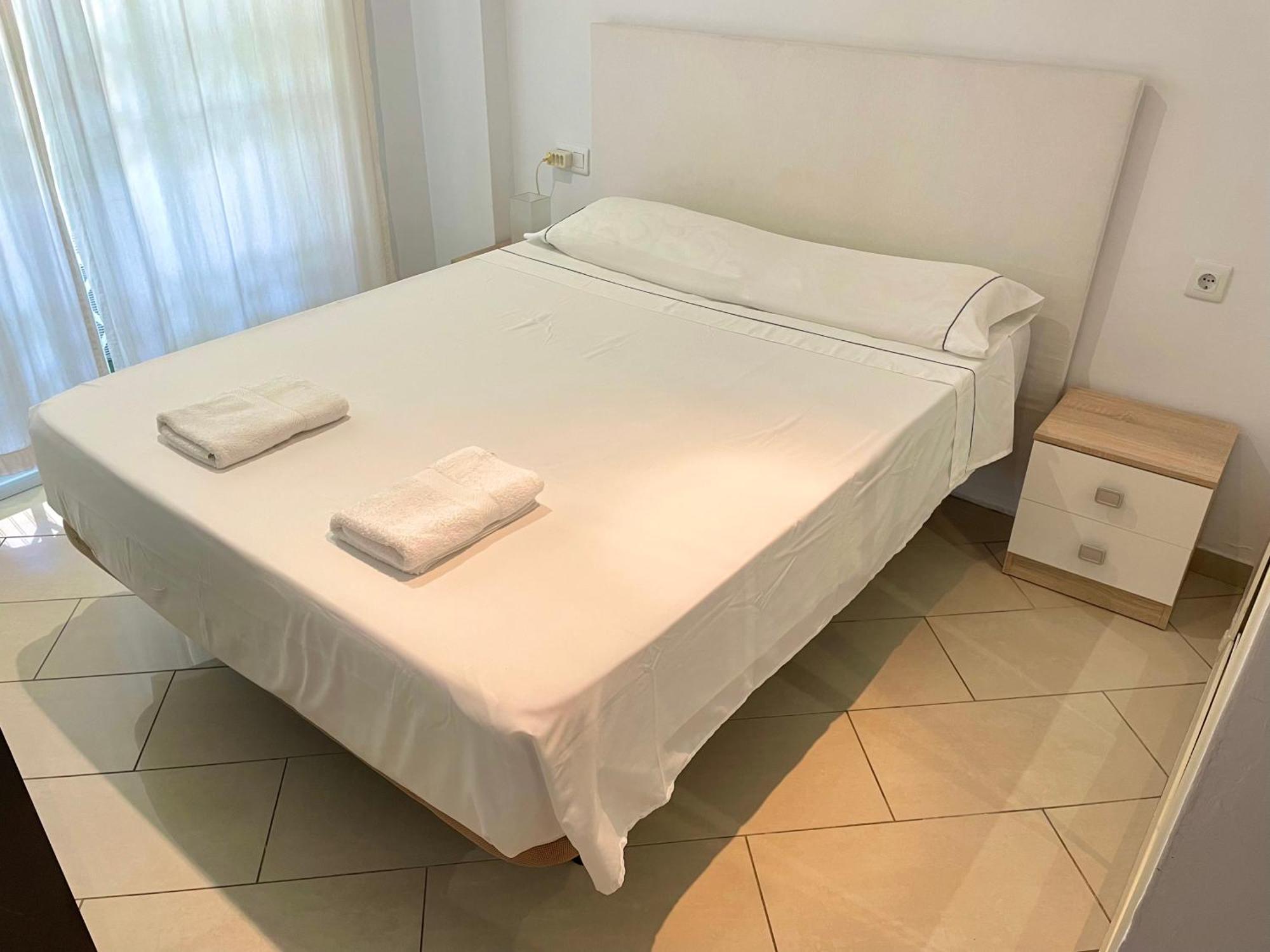 شقة Large Relaxed Terrace, Golf Views لقنت المظهر الخارجي الصورة
